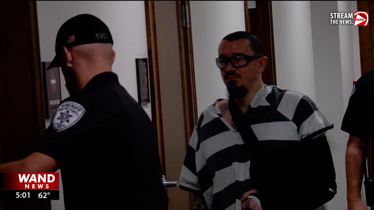 Macon man sentenced after stealing squad car, pointing gun at police